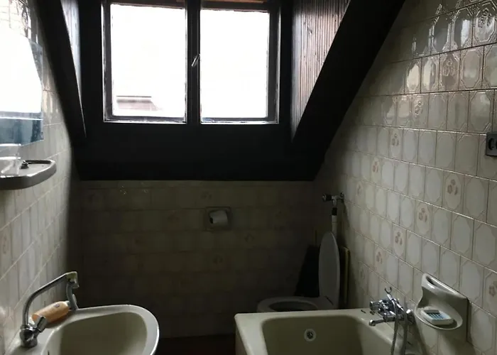 Leander-sziget Veszprém